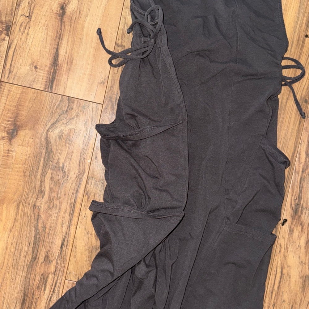 Grey‎ Sleeveless Jumpsuit with Side Tie Detail - Picture 6 of 6